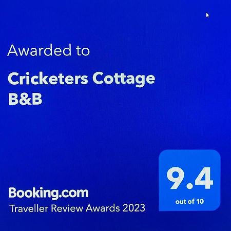 ويست مالينج Cricketers Cottage B&B المظهر الخارجي الصورة